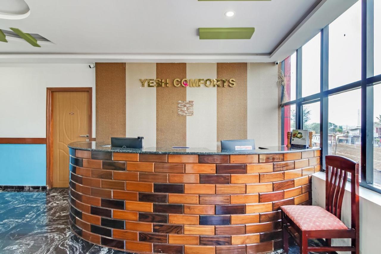 Hôtel Oyo 28303 Yesh Comforts à Madikeri Extérieur photo
